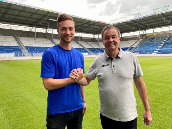 1-FC-Magdeburg-verpflichtet-Tim-Boss-1