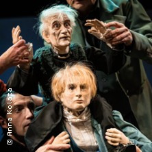 Mit dem Rücken zur Welt - Theater, Oper und Orchester Halle