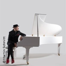 Schmitt singt Jürgens - Die Udo Jürgens Show mit Sinfonieorchester & Band