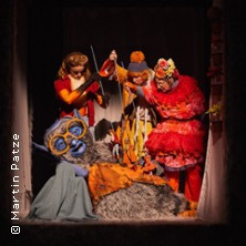 Ein Riese allein hebt noch keinen Mond an den Himmel - Theater, Oper und Orchester Halle